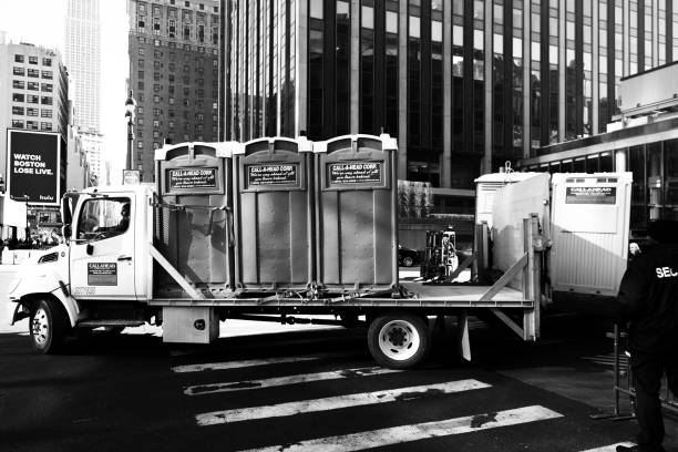 Best Porta potty rental near me  in Port Charlotte, FL